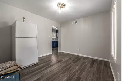 5726 W Frier Drive, Glendale, AZ 85301 - Photo 13
