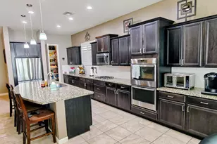 7463 W Remuda Dr, Peoria, AZ 85383 - Photo 13