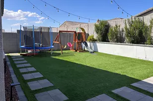 16004 W Gray Fox Trl, Surprise, AZ 85378 - Photo 25