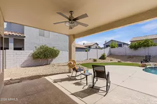 1723 E Blackhawk Dr E, Phoenix, AZ 85024 - Photo 23