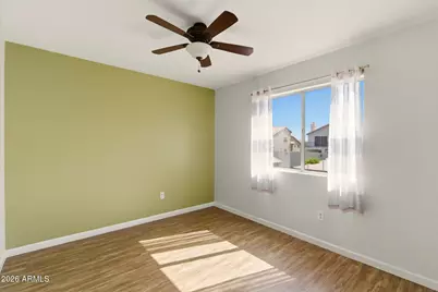 1723 E Blackhawk Drive E, Phoenix, AZ 85024 - Photo 17