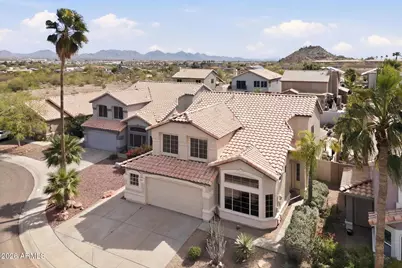 1723 E Blackhawk Drive E, Phoenix, AZ 85024 - Photo 1