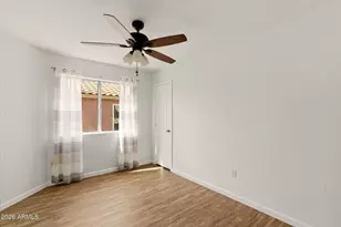 1723 E Blackhawk Dr E, Phoenix, AZ 85024 - Photo 23