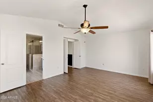1723 E Blackhawk Dr E, Phoenix, AZ 85024 - Photo 15