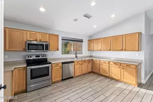 17516 W Dalea Dr, Goodyear, AZ 85338 - Photo 11