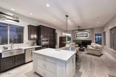 21850 N 43rd Street, Phoenix, AZ 85050 - Photo 17