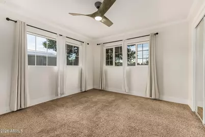 4956 E Clarendon Avenue, Phoenix, AZ 85018 - Photo 27