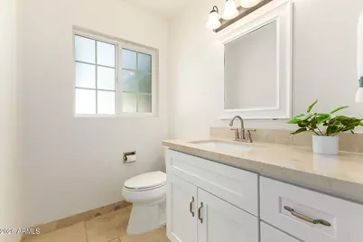 4956 E Clarendon Avenue, Phoenix, AZ 85018 - Photo 31