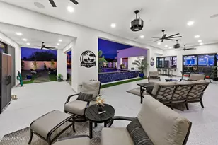 8924 W Patrick Ln, Peoria, AZ 85383 - Photo 61