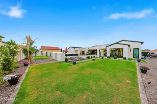 8924 W Patrick Ln, Peoria, AZ 85383 - Photo 73