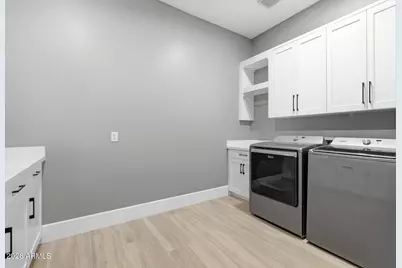 8924 W Patrick Lane #8424 w, Peoria, AZ 85383 - Photo 45