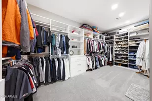 8924 W Patrick Ln, Peoria, AZ 85383 - Photo 33