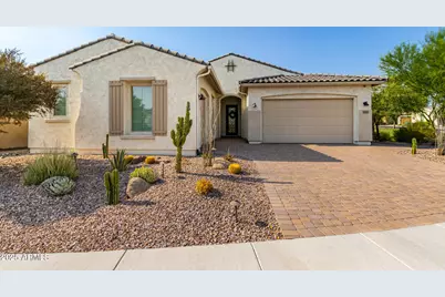 3046 E Crest Lane, Phoenix, AZ 85050 - Photo 1