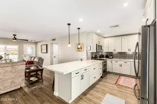 13815 N Cameo Dr, Sun City, AZ 85351 - Photo 11