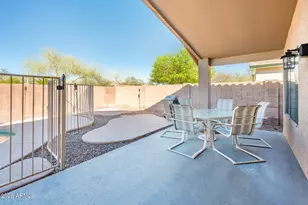 27522 N 24th Ln, Phoenix, AZ 85085 - Photo 9