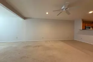 4849 E Lake Point Cir, Phoenix, AZ 85044 - Photo 9