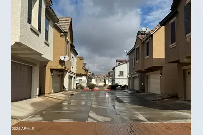 446 N Alder Court, Gilbert, AZ 85233 - Photo 5