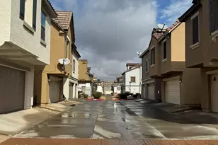 446 N Alder Ct, Gilbert, AZ 85233 - Photo 5