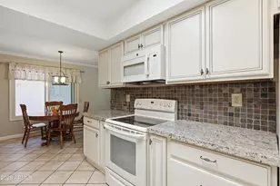 12550 W Parkwood Dr, Sun City West, AZ 85375 - Photo 13