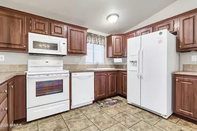 652 S Ellsworth Road #16, Mesa, AZ 85208 - Photo 9