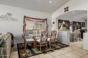 891 W Tremaine Ave, Gilbert, AZ 85233 - Photo 11