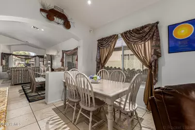 891 W Tremaine Avenue, Gilbert, AZ 85233 - Photo 19