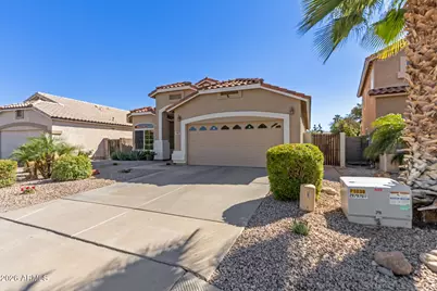 891 W Tremaine Avenue, Gilbert, AZ 85233 - Photo 5