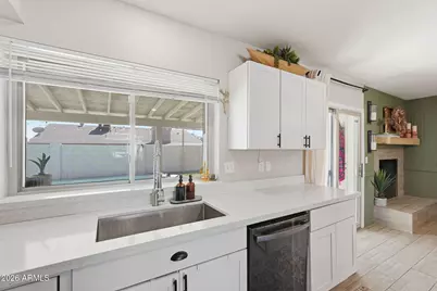 2109 W Oraibi Drive, Phoenix, AZ 85027 - Photo 17