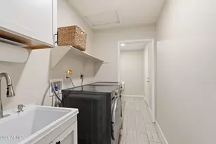 2109 W Oraibi Dr, Phoenix, AZ 85027 - Photo 35