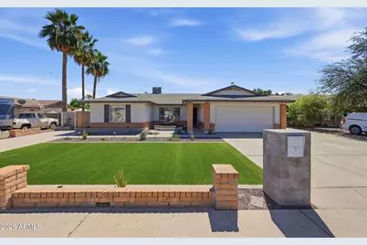 2109 W Oraibi Drive, Phoenix, AZ 85027 - Photo 1