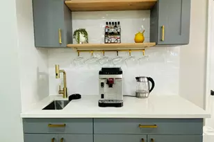 3938 W Lynne Ln, Phoenix, AZ 85041 - Photo 9