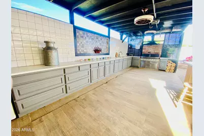 3938 W Lynne Lane, Phoenix, AZ 85041 - Photo 3