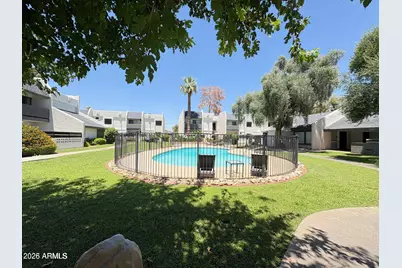 302 E Monte Vista Road #Apt D4, Phoenix, AZ 85004 - Photo 15