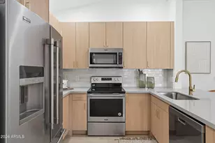 17150 N 23rd St, Phoenix, AZ 85022 - Photo 3