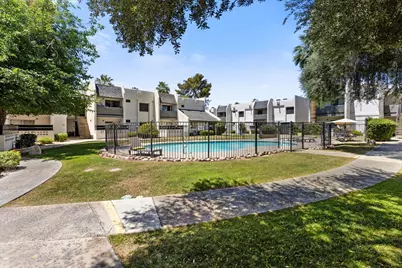 302 E Monte Vista Road #Apt A17, Phoenix, AZ 85004 - Photo 23