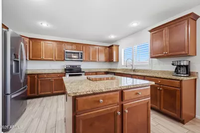 648 S Cholla Street, Gilbert, AZ 85233 - Photo 7