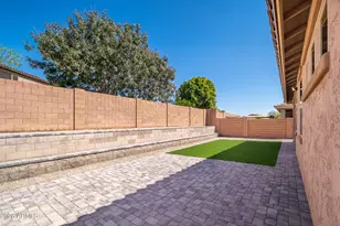 18338 W Getty Dr, Goodyear, AZ 85338 - Photo 27