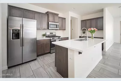 18338 W Getty Drive, Goodyear, AZ 85338 - Photo 5