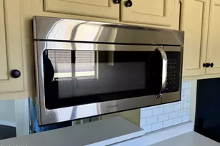 1352 E Highland Ave, Phoenix, AZ 85014 - Photo 25