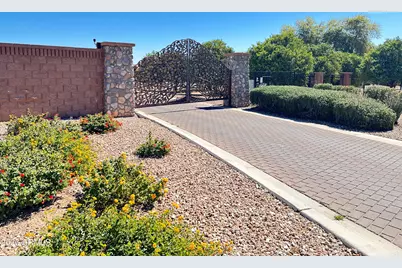 3637 E Ellis Street, Mesa, AZ 85205 - Photo 7