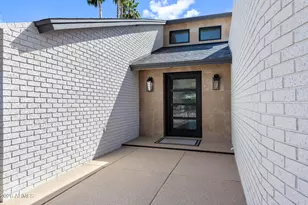 1821 E Lynwood St, Mesa, AZ 85203 - Photo 11