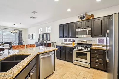 2365 W Firethorn Way, Anthem, AZ 85086 - Photo 11