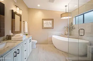 37222 N Tom Darlington Dr, Carefree, AZ 85377 - Photo 7