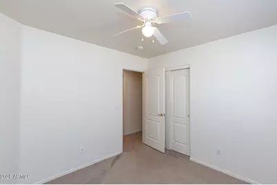 20271 N 81st Lane, Peoria, AZ 85382 - Photo 13