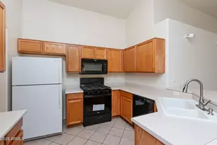 20271 N 81st Ln, Peoria, AZ 85382 - Photo 5