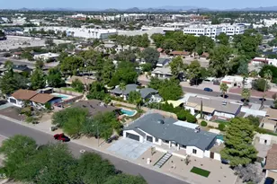 4929 E Sunnyside Dr, Scottsdale, AZ 85254 - Photo 3