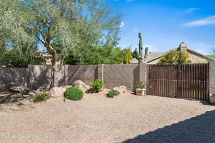 9371 E Maple Dr E, Scottsdale, AZ 85255 - Photo 21