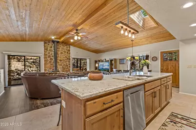 935 E Raintree Road, Munds Park, AZ 86017 - Photo 11