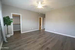 884 W Whistling Thorn Ave, Queen Creek, AZ 85140 - Photo 13