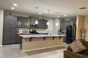 11562 W Levi Dr, Avondale, AZ 85323 - Photo 5